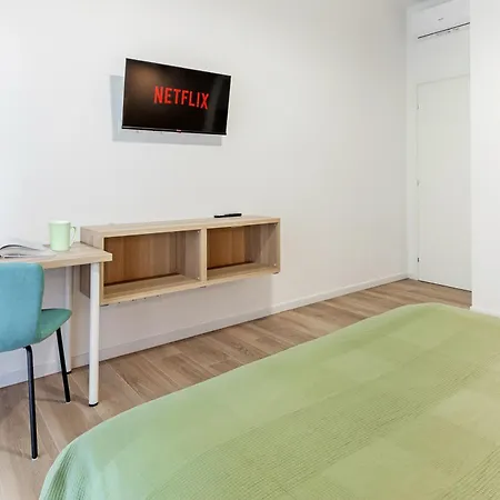 Maison Celeste 2 E 4 Bed & Breakfast 3*