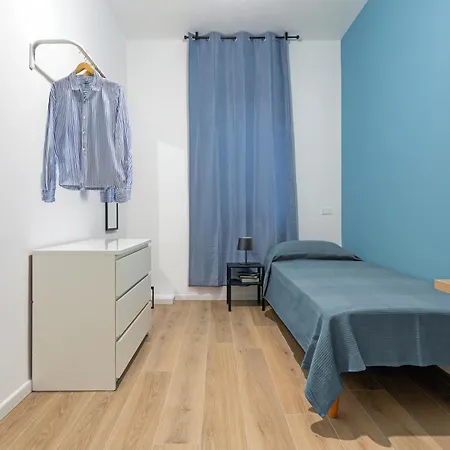 Maison Celeste 2 E 4 Bed and breakfast Roma